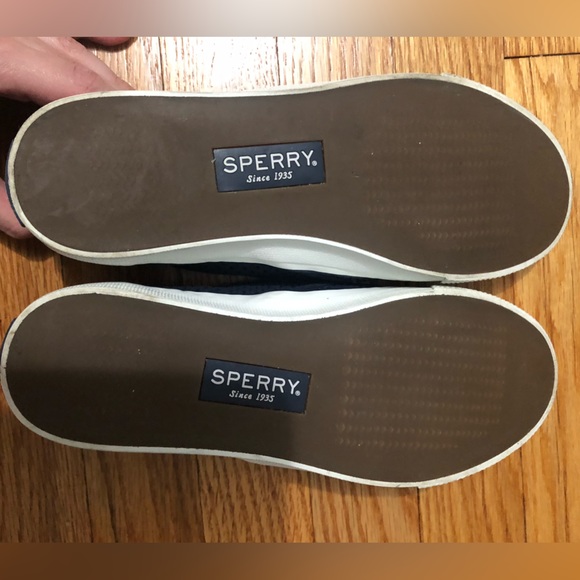Sperry Top-Sider Slip On Navy Blue Size 6.5 Sneakers - Picture 2 of 5